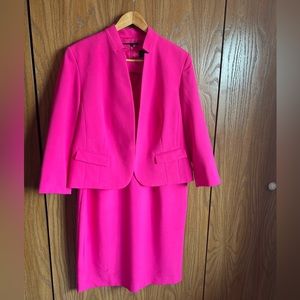 Fuchsia Evan Picone 2 Piece Dress Suit
